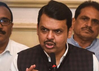 Ecosystem of paan shops and anti-social elements near schools: Fadnavis
