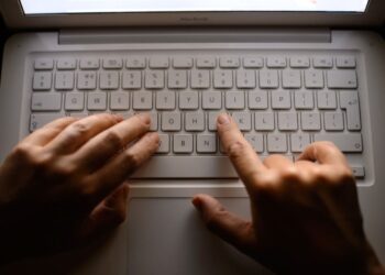 £80m will be lost to online fraud over 12 days of Christmas, says Labour