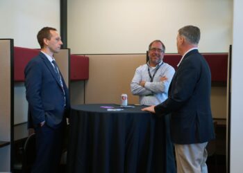 NSWC Crane experts participate in AOC’s annual Electromagnetic Warfare conference > Naval Sea Systems Command > Saved News Module