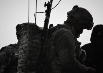 Electronic warfare ‘keeps me up at night’: undersecretary of the Army