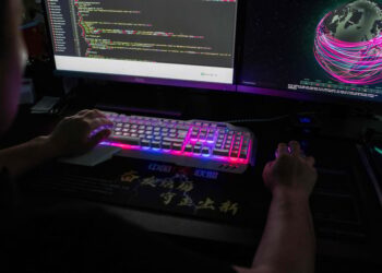 Hacktivists come to Ukraine’s defense – POLITICO