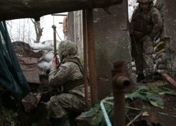 Russia claims US mercenaries plan chemical attack in Ukraine – POLITICO