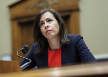 FCC proposes record $300 million fine against auto warranty robocall campaign