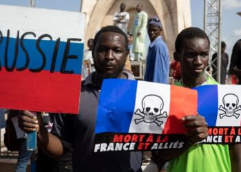 Germany, France warn Mali over Russian mercenary deal – EURACTIV.com