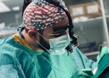 Global Surgical Microscopes Market Driven by Complex Procedures and Emerging Technologies – Business