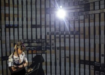 Despite enforcement delays, attorneys urge preparation for AI, privacy laws