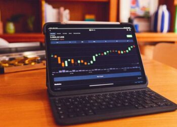 13 Tips to Choose the Best Broker