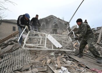 Russia’s cyber war machine in Ukraine hasn’t lived up to Western hype. Report analyses why